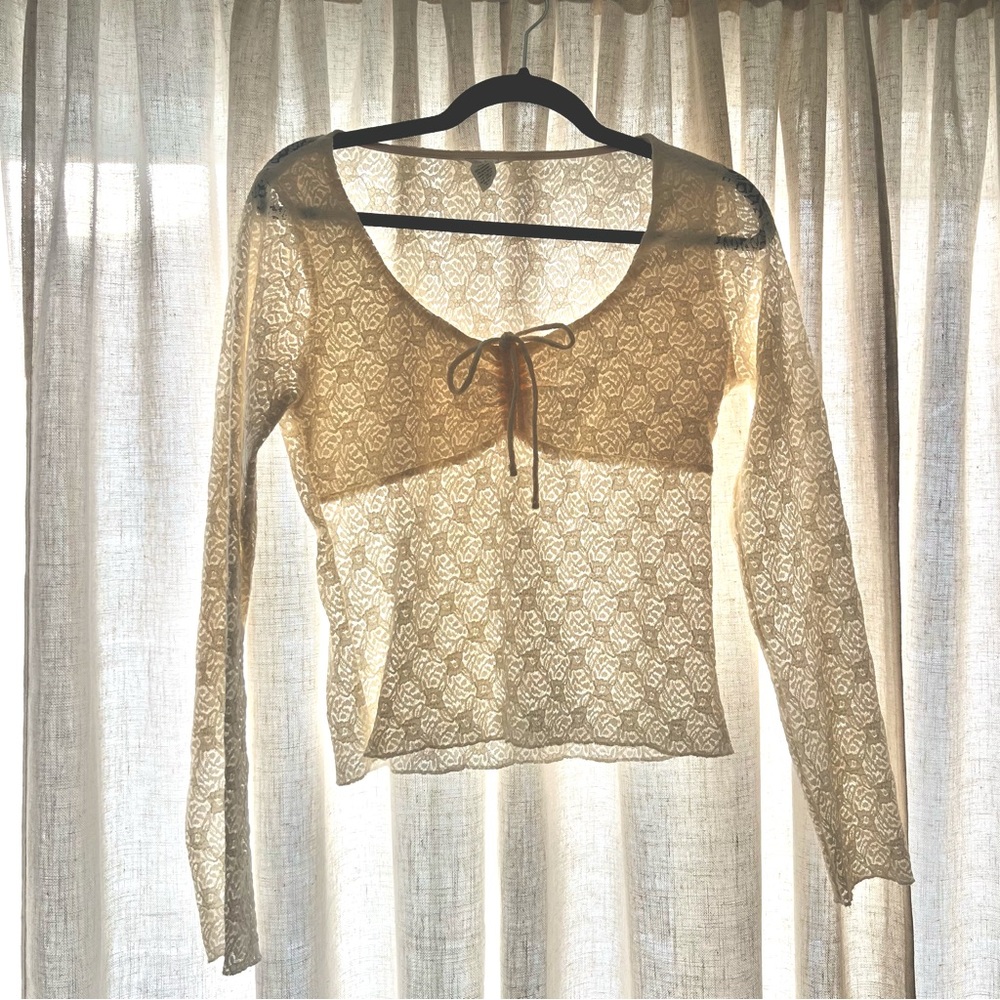 Cream lace blouse- never worn/ Large